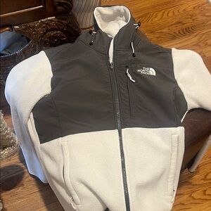 The North Face womens Gray and White Denali Jacket